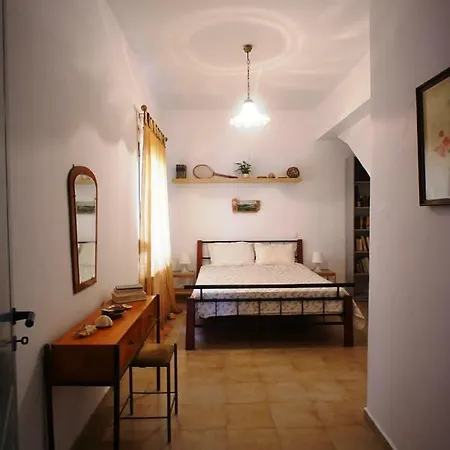 Apartment Sunny Sea-view In Halepa